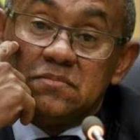 Ahmad, pr&eacute;sident de la CAF, limog&eacute; et suspendu pour 5 ans