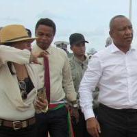 RETOUR de Christian NTSAY