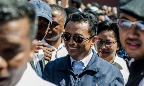 Antsirabe &ndash; Marc Ravalomanana interdit de r&eacute;union