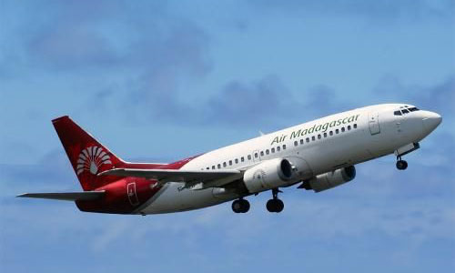 Nouvel incident sur Air Madagascar : Un r&eacute;acteur d'un Boeing 737 l&acirc;che au d&eacute;collage...