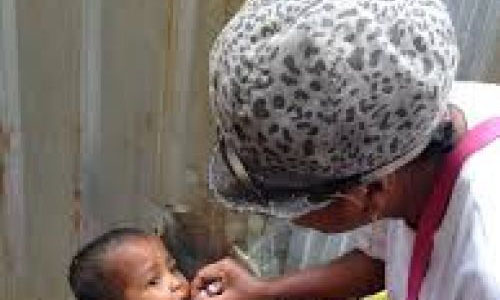 Vaccination contre la poliomy&eacute;lite, malgr&eacute; des difficult&eacute;s la campagne continue