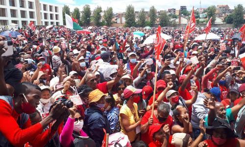 VIDEO Madagascar Politique : Franc succ&egrave;s des Miaramanonja