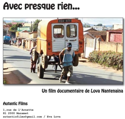 Le film &laquo; Avec presque rien &raquo; du r&eacute;alisateur malgache Lova Nantenaina, prim&eacute;