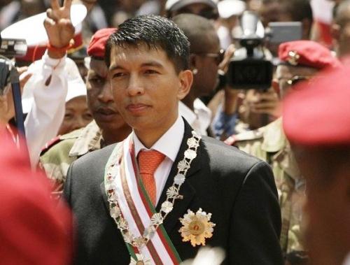 Andry Rajoelina, parti pour mieux revenir ? 