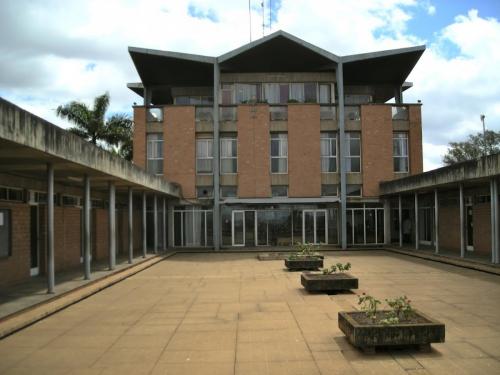 Dix ans de crise dans les logements universitaires