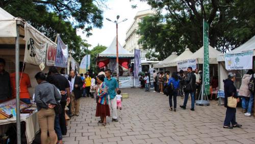 Madagascar: le march&eacute; du livre &agrave; la peine