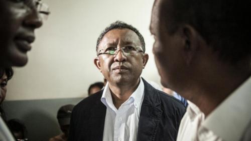 Madagascar: des partis d'opposition demandent des &eacute;lections anticip&eacute;es