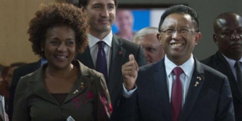 Hery Rajaonarimampianina : &laquo; &Agrave; Madagascar, certains imaginent encore parvenir au pouvoir sans &ecirc;tre &eacute;lus &raquo; 
