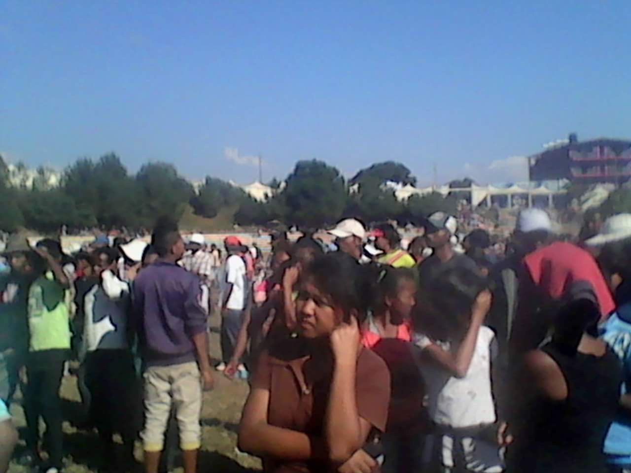 madagascar 1462102525-tmp_12346-FB_IMG_146210240525295037140.jpg